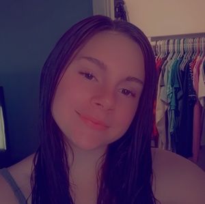 Meet your Posher, Kaylin